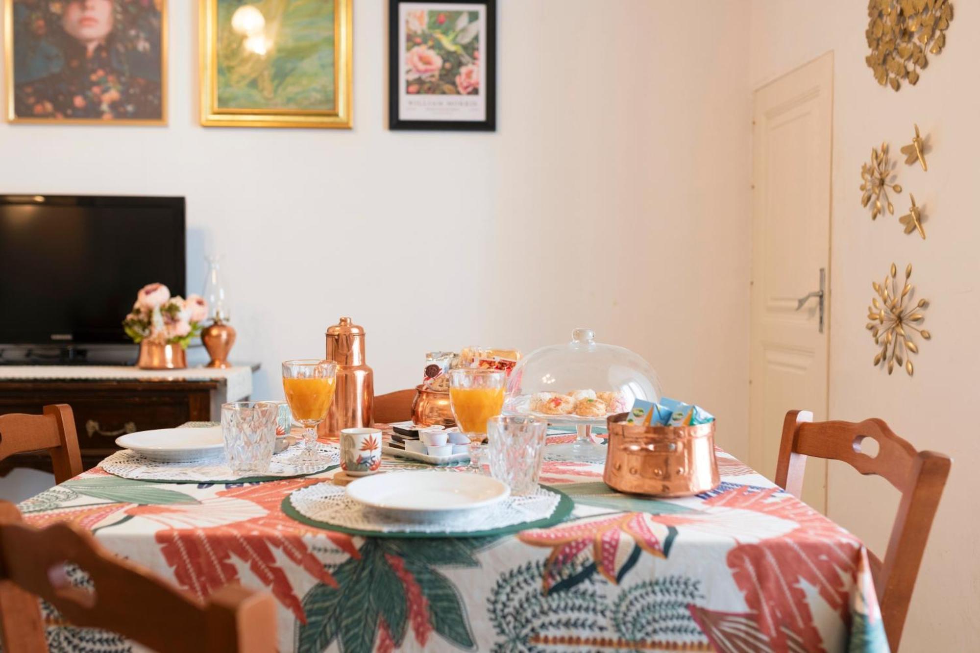 Nonna Nella Casa In Centro Apartment Остуни Екстериор снимка